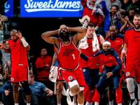  哈登关键节点比分优势明显，勇士带队取胜！