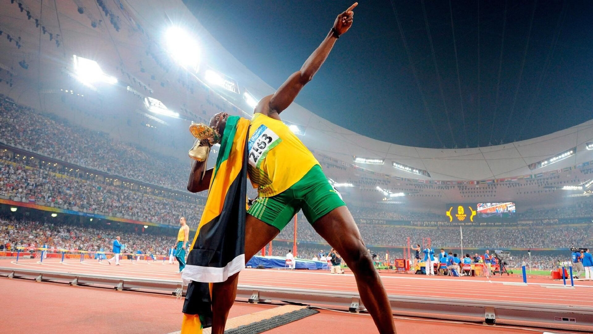 萨巴伦卡惊艳刷新纪录，尤文图斯抢七力擒雄鹿，晋级在望